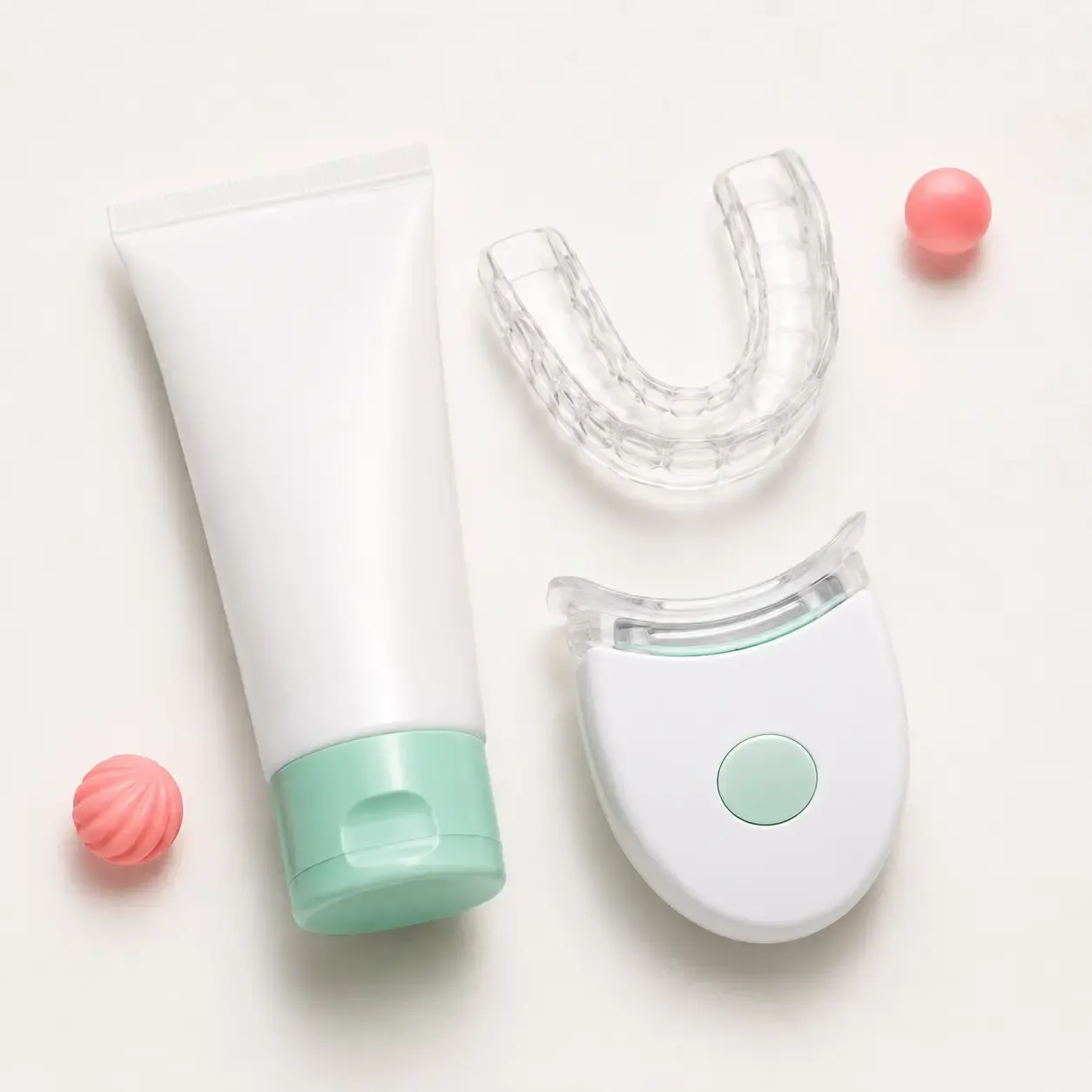 Kit Whitening Gigi di Rumah